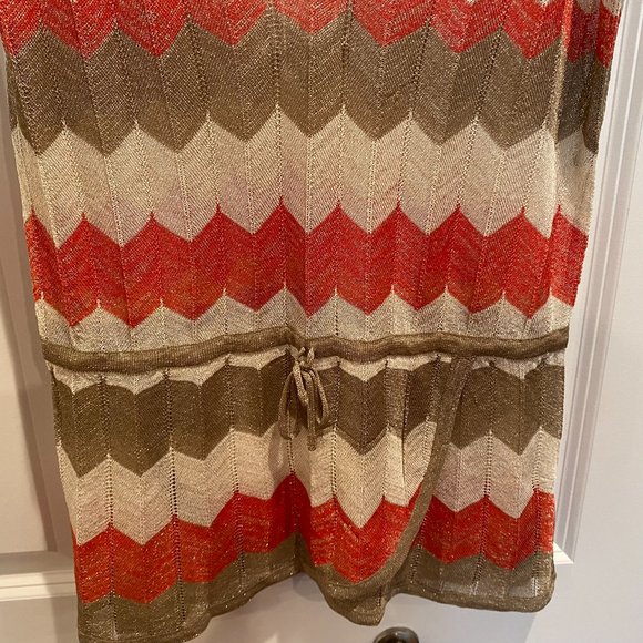 Bebe Metallic Cold Shoulder Top with Tie Waist Size Medium - Picture 5 of 9